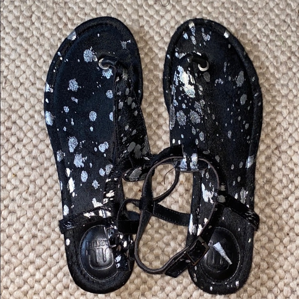 Black Sandals